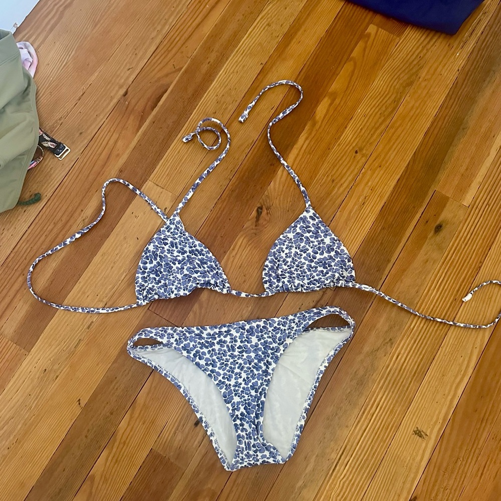 Kisuii floral bikini